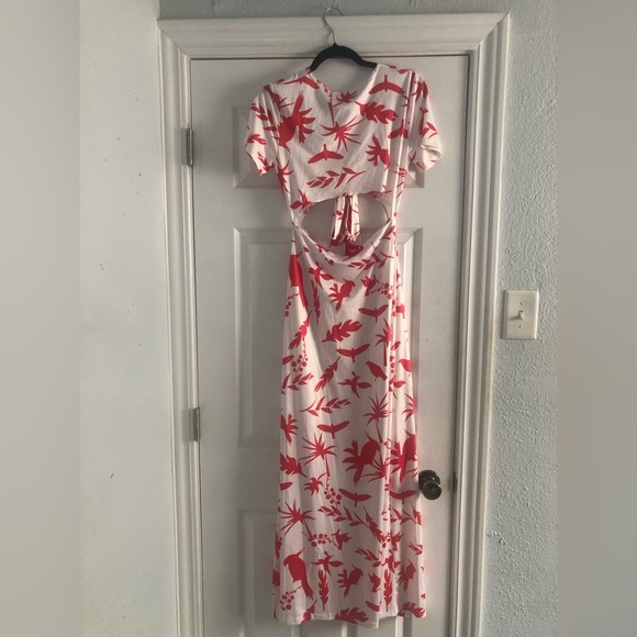 White and red long dress - Picture 2 of 4